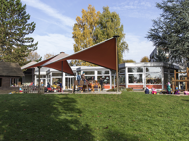 Kindergarten Tilsiter Weg Haus mit Garten